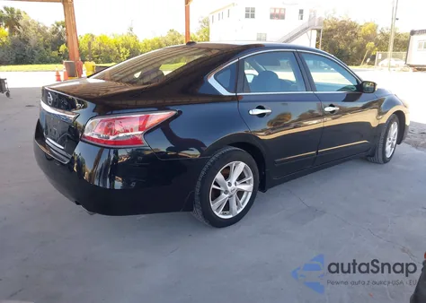 2015 Nissan Altima 2.5 Sv z USA, uszkodzony, nr VIN 1N4AL3AP2FC493332